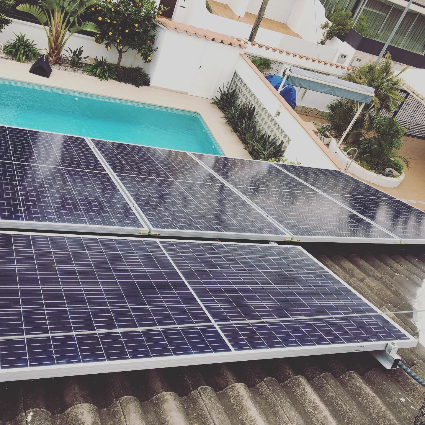 Instalación de paneles fotovoltaicos